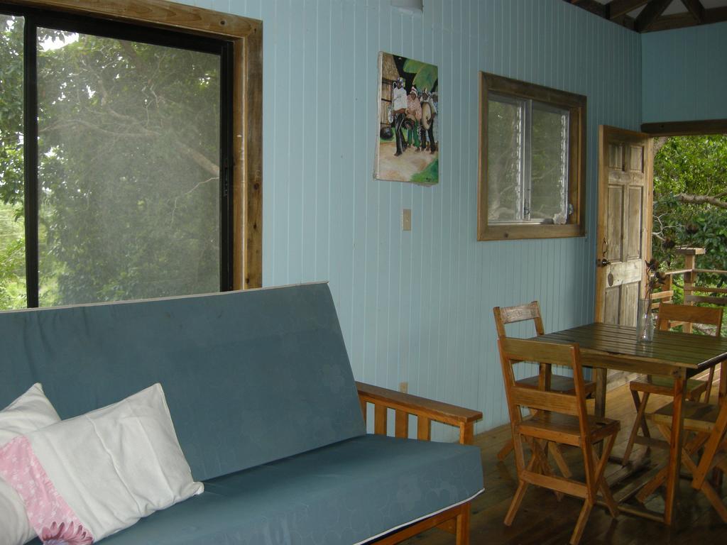 Apartments Chez Milady Utila Room photo