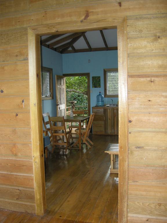 Apartments Chez Milady Utila Room photo
