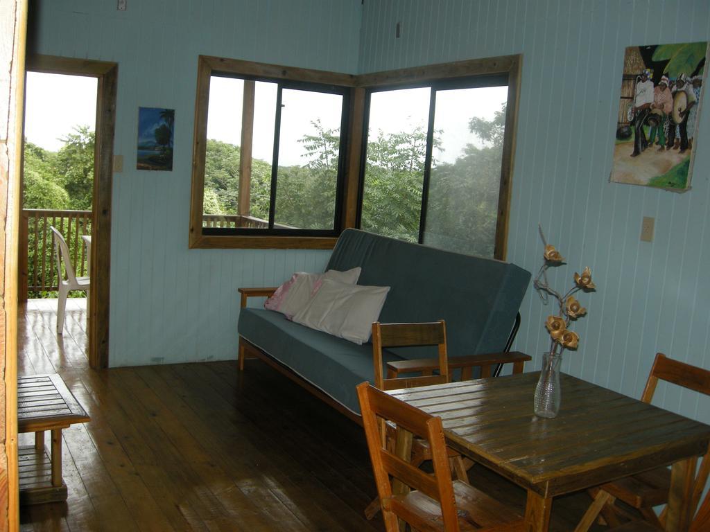 Apartments Chez Milady Utila Room photo
